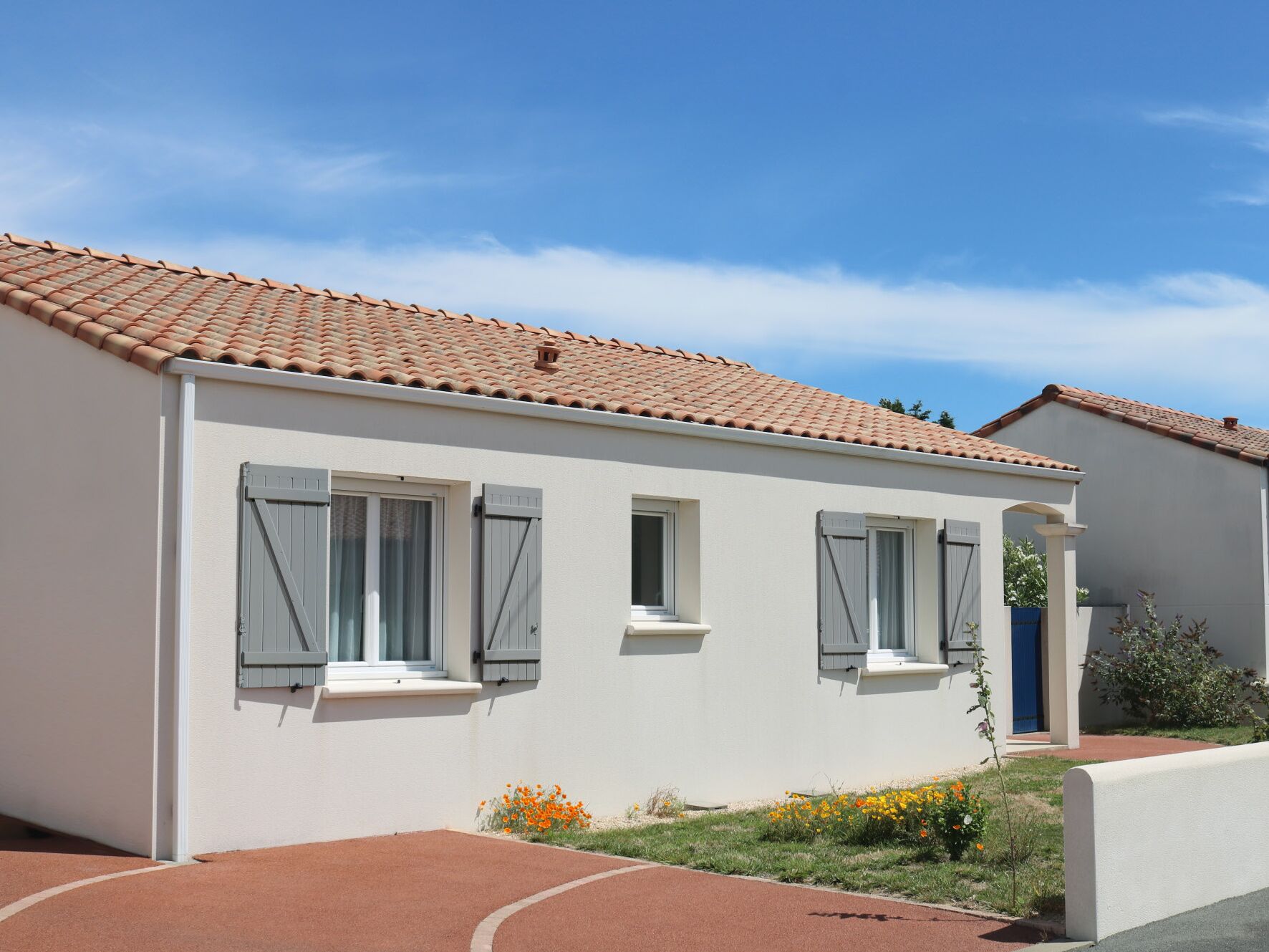 25-BATTANT-BOIS-EXOTIQUE-ROUGE