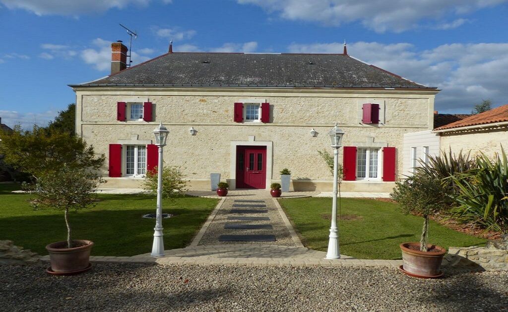 VB ALU Mistral-1-min